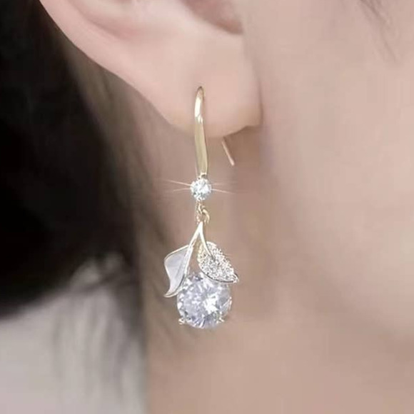 Zircon Ginkgo Leaf Hook Earrings Shiny Sparkle Dangle Drop Festive Sparkle‎ - Picture 4 of 16